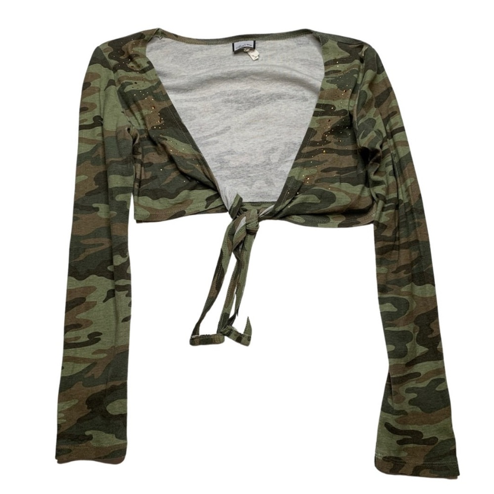 Vintage 90s/Y2K Agaci Too Camo Front Tie Crop Top- Women’s Size M